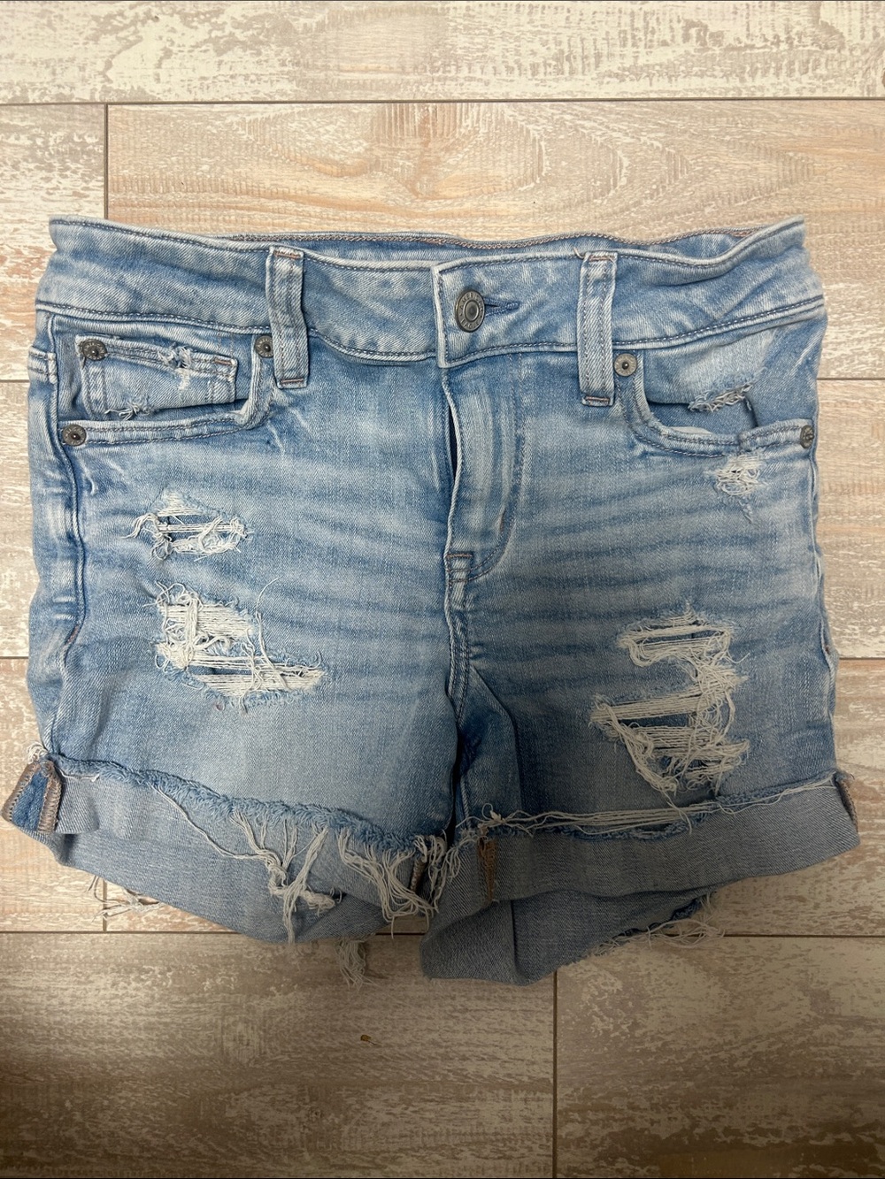 American Eagle Outfitters Light Blue Next Level Stretch Jean Shorts- Size 0